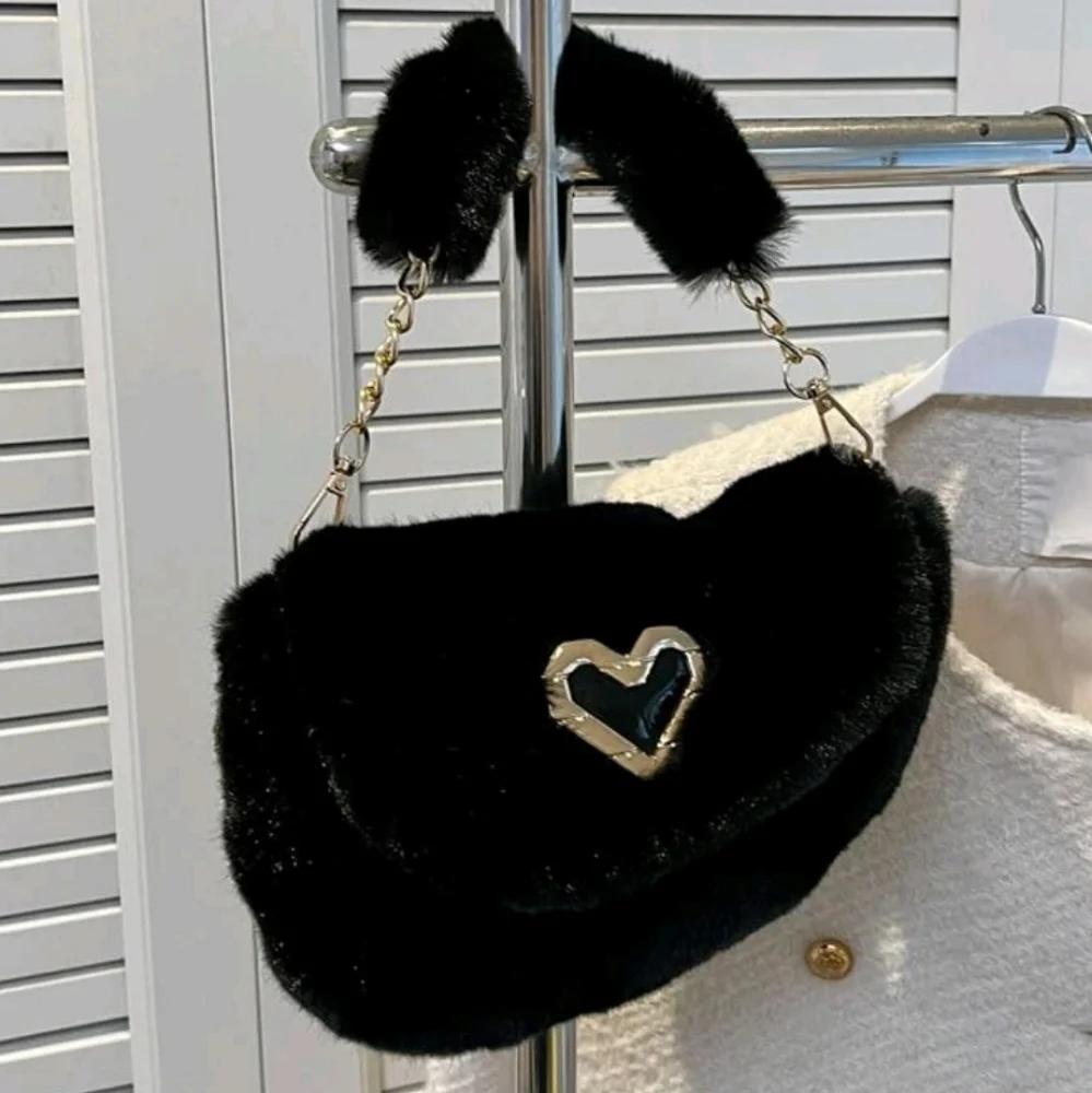 Saddle Bag Y2K Black Faux Fur Shoulder Bag Plush Heart Gold Chain Handbag